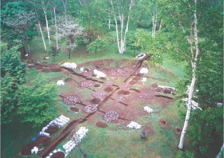 縄文時代後期のたて穴住居跡群